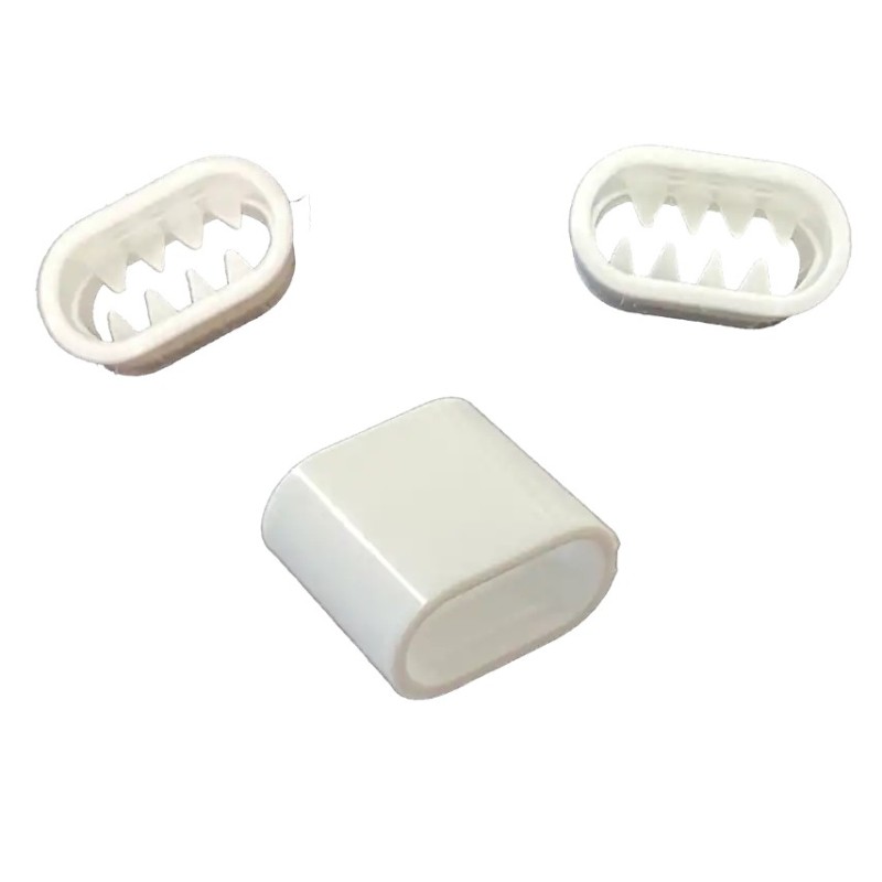 Attaches plastiques